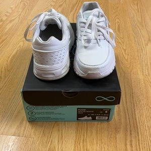 Infinity by Cherokee uniforms white slip resistant sneakers